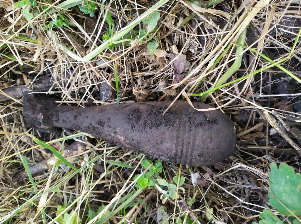 Опасные раскопки: в Криворожском районе обнаружили десять боеприпасов - рис. 2