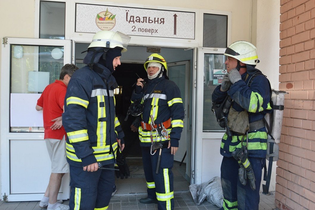 В Днепре из-за пожара эвакуировали пациентов больницы - рис. 3