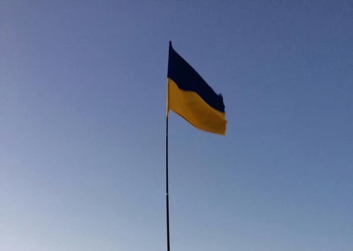 Над окупованим Кримом замайорів український прапор - рис. 16