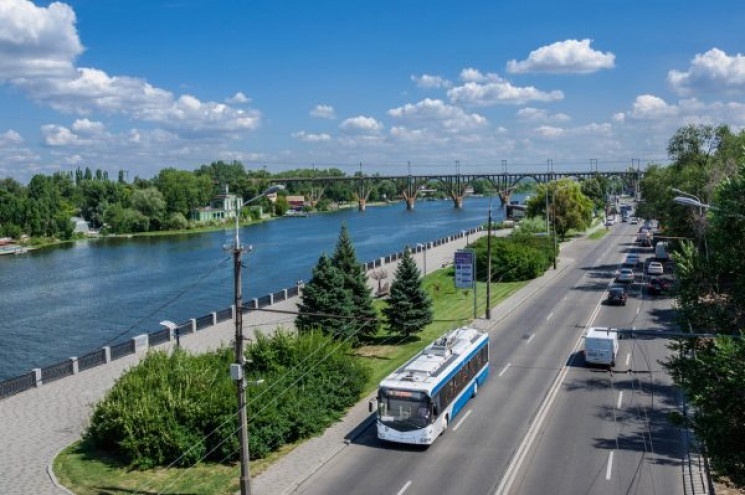 У Дніпрі незабаром з'являться нові білоруські тролейбуси - рис. 1