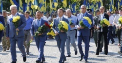 Незвичайні традиції: Гліб Пригунов 18 років не змінює краватку на державні свята - рис. 14