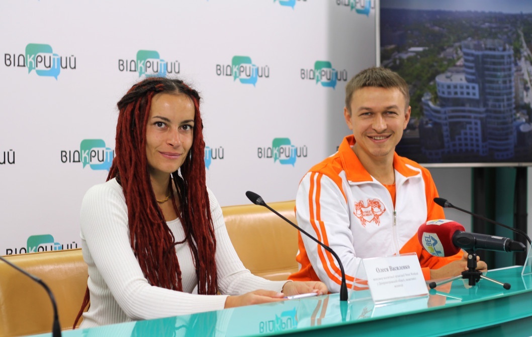 У Дніпрі кожні вихідні проходять безкоштовні відкриті тренування на свіжому повітрі - рис. 1