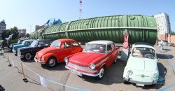 В Днепре проходит масштабная выставка ретро автомобилей «D.A.R.S. 2019» - рис. 21