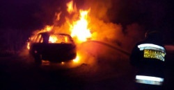 В Днепре на стоянке загорелись три автомобиля - рис. 17