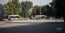 Перед приездом Зеленского в аэропорту Днепра появились троллейбусы - рис. 14