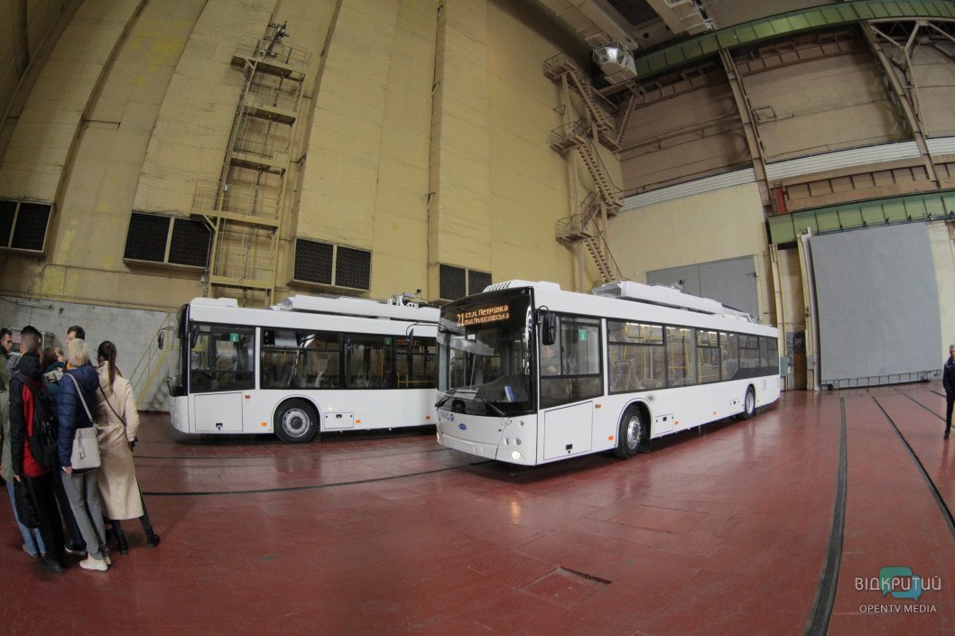 До конца года в Днепре на маршруты выйдут 12 новых троллейбусов от «Южмаша» - рис. 1