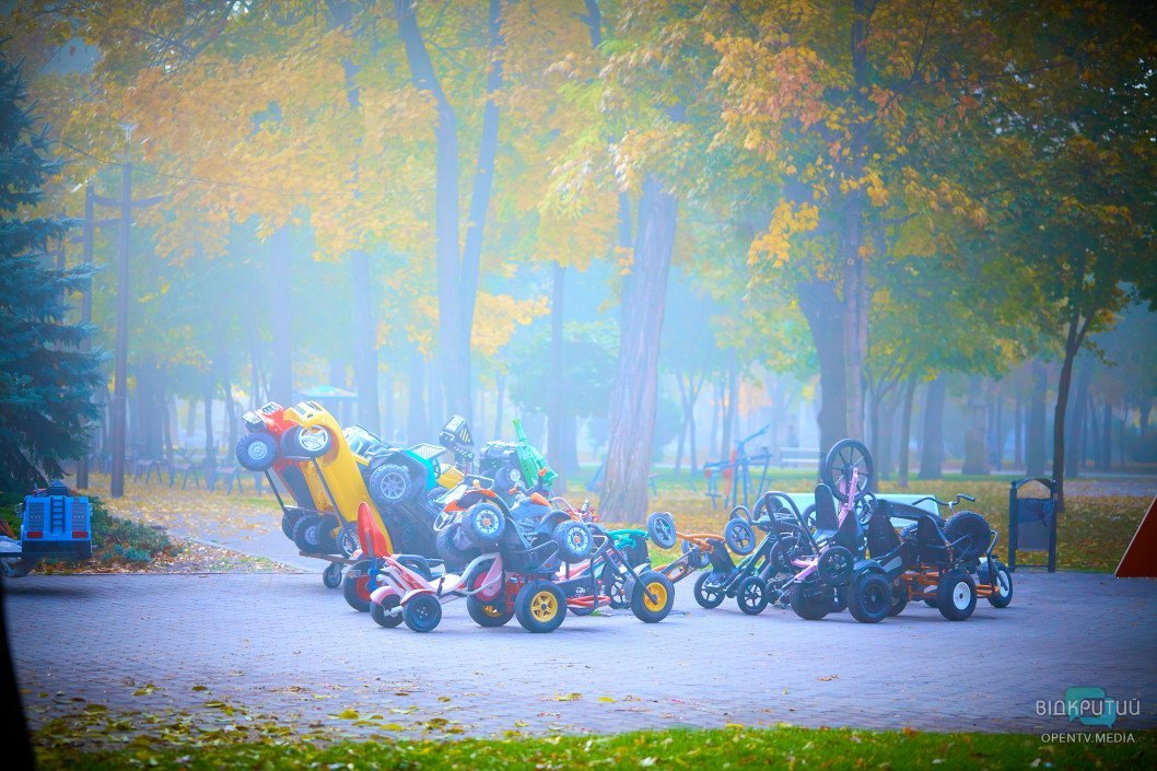 Сквер Героев в туманной дымке: фото - рис. 6