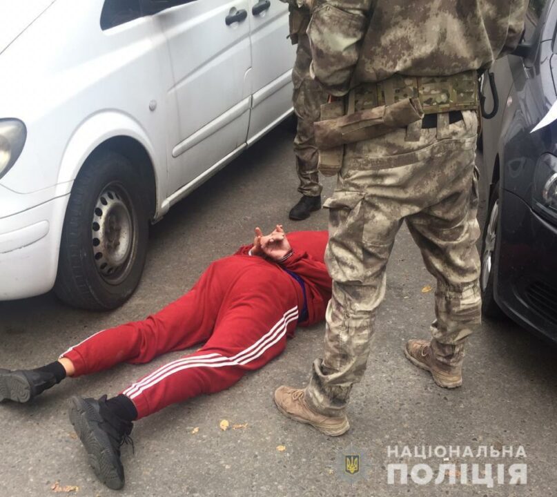 Попались, голубчики: задержали подрывников банкоматов, которые орудовали по всему Днепру - рис. 1