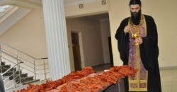 В Днепре полиция гналась за священником с георгиевской лентой - рис. 4