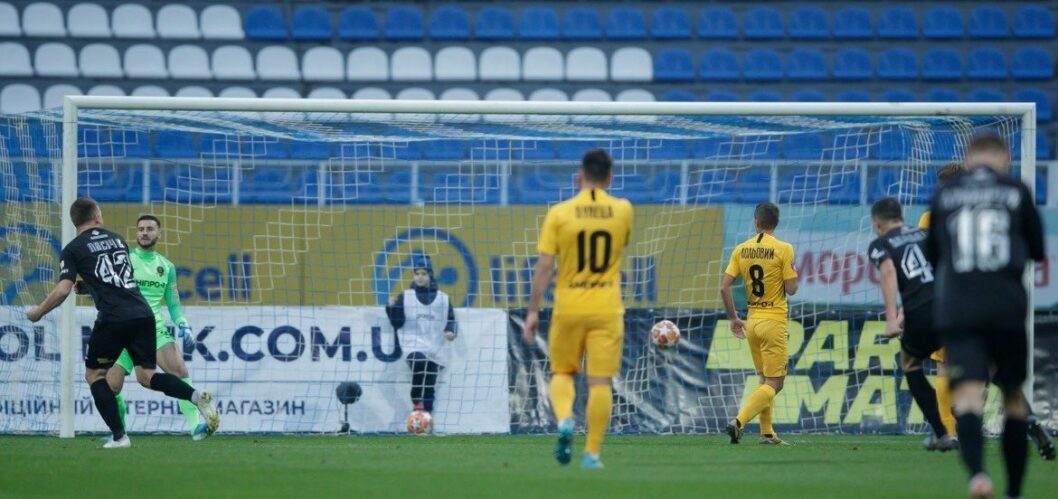 «Днепр-1» потерпел поражение в матче украинской Премьер-лиги - рис. 1