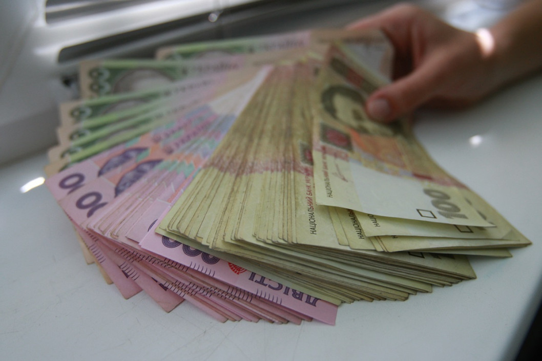 В Днепре два руководителя банка растратили 80 млн грн - рис. 1