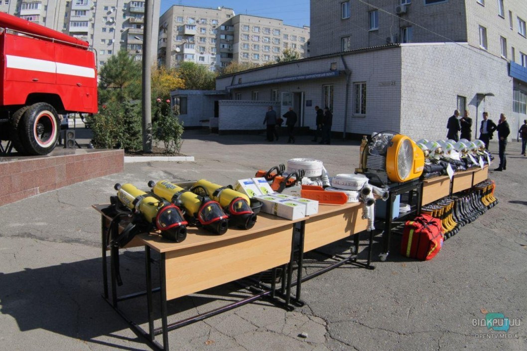 Добровольным пожарным дружинам ОТГ поляки вручили амуницию европейского образца - рис. 6