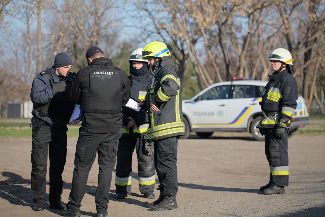 Возле озера на Красном Камне нашли бомбу - рис. 5