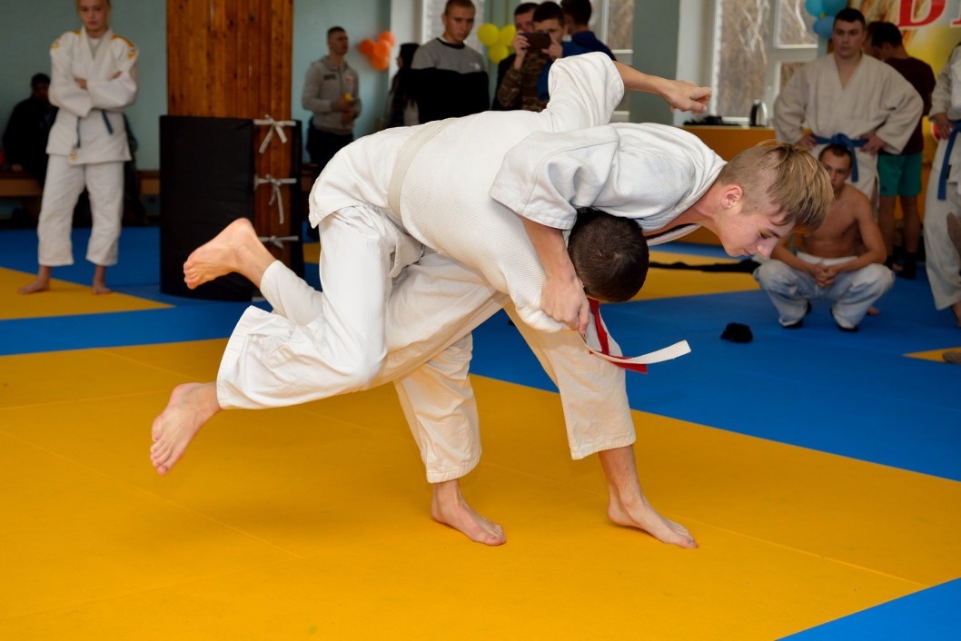 В маленьких залах рождаются большие чемпионы: в Кривом Роге открыли современный центр для занятий дзюдо - рис. 4