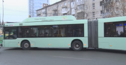 ВІДЕО: У Дніпрі автобус-гігант вийшов на 88 маршрут - рис. 18