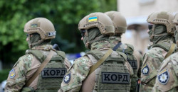 Спецназ обыскивал машину на Слобожанском проспекте: что случилось - рис. 6