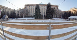 Готовь коньки: когда на площади Героев Майдана откроют каток (ФОТО) - рис. 7