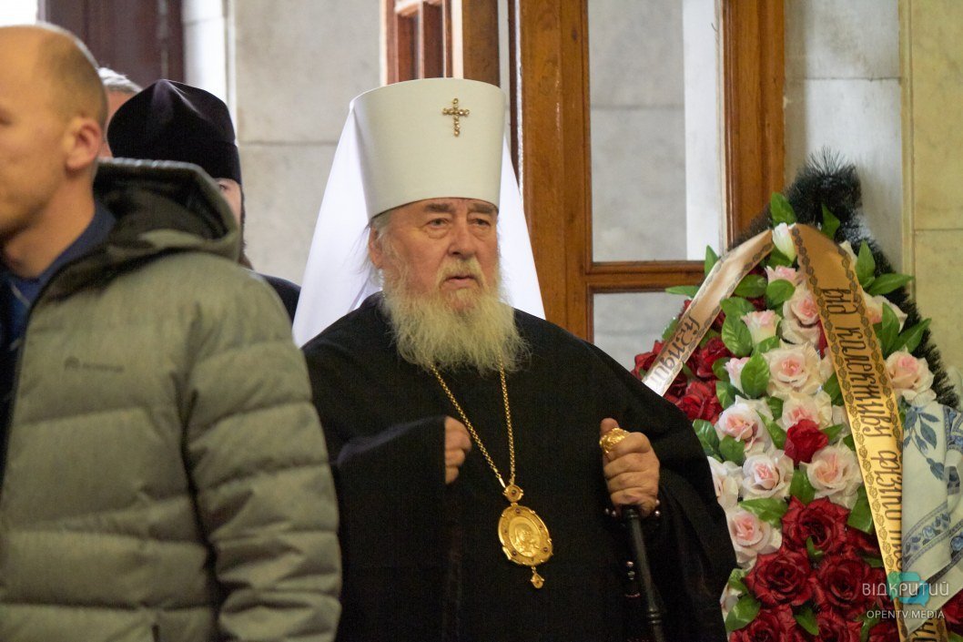 Как в Днепре прощались с Почетным гражданином города, легендарным ракетостроителем Владимиром Комановым (ФОТО) - рис. 9