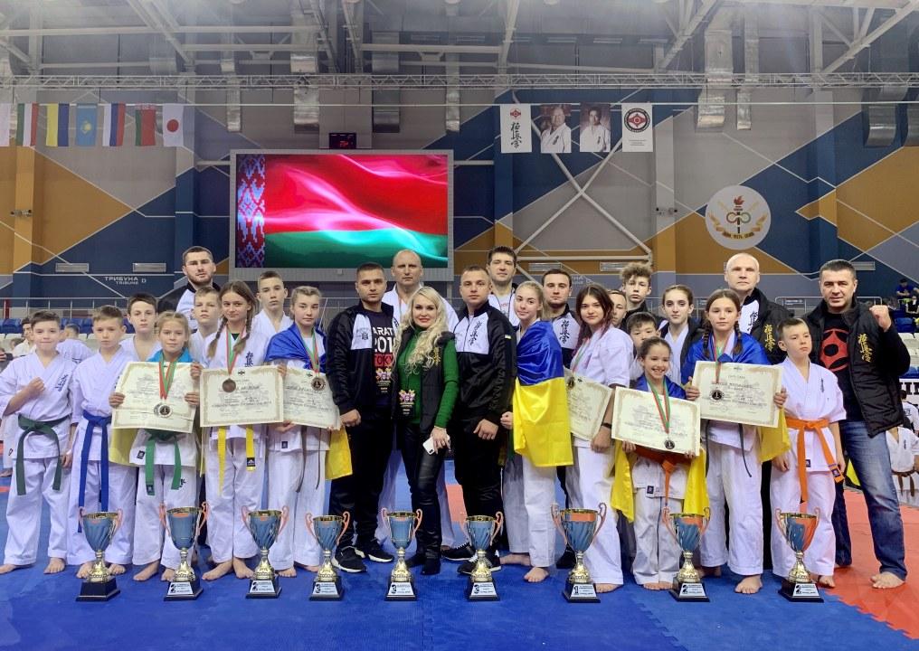 Спортсмены из Днепра и области стали чемпионами Европы по каратэ - рис. 1