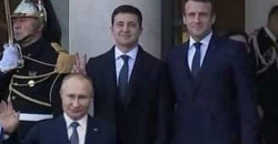Фейк или нет: Зеленский поставил рожки Путину - рис. 12