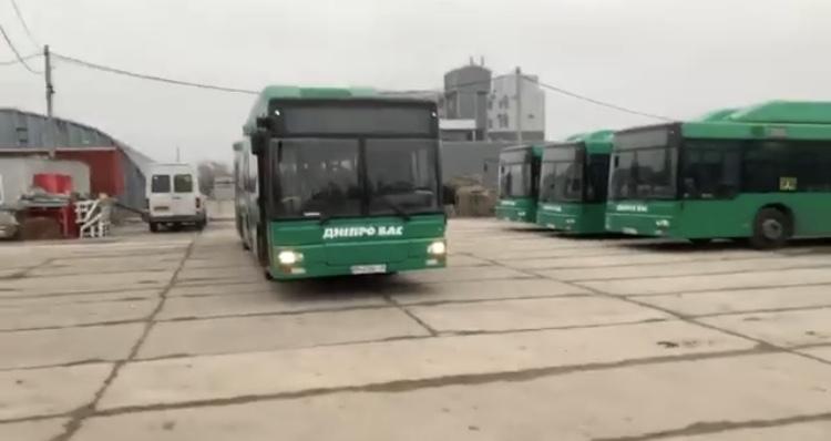 В Днепр прибыли новые комфортабельные автобусы - рис. 2