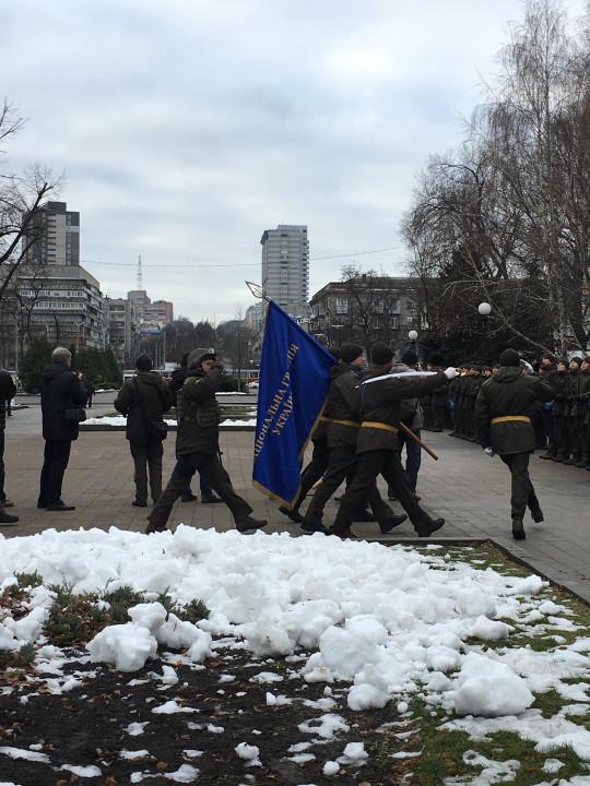 В Днепре во время присяги обручились сразу три пары - рис. 3