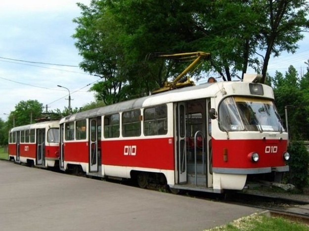 Днепровская смекалка: в старых трамваях города появились самодельные печки - рис. 3