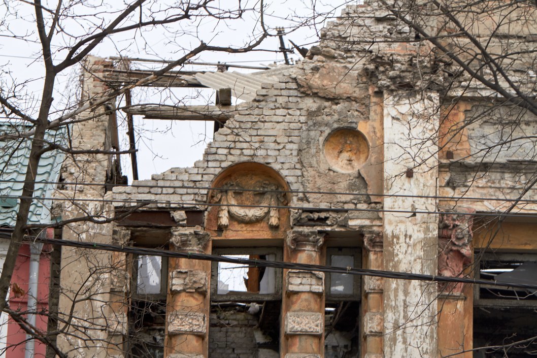 Дом Прицкера в руинах: в Днепре разрушается уникальный памятник архитектуры (ФОТО) - рис. 7