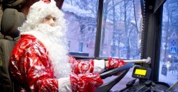 Работали 24/7: более 5000 пассажиров перевезли маршрутки Днепра в новогоднюю ночь (ФОТО) - рис. 8