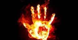 Смерть в костре на центральной площади Днепра: собутыльник облил погибшего боярышником (ВИДЕО) - рис. 14