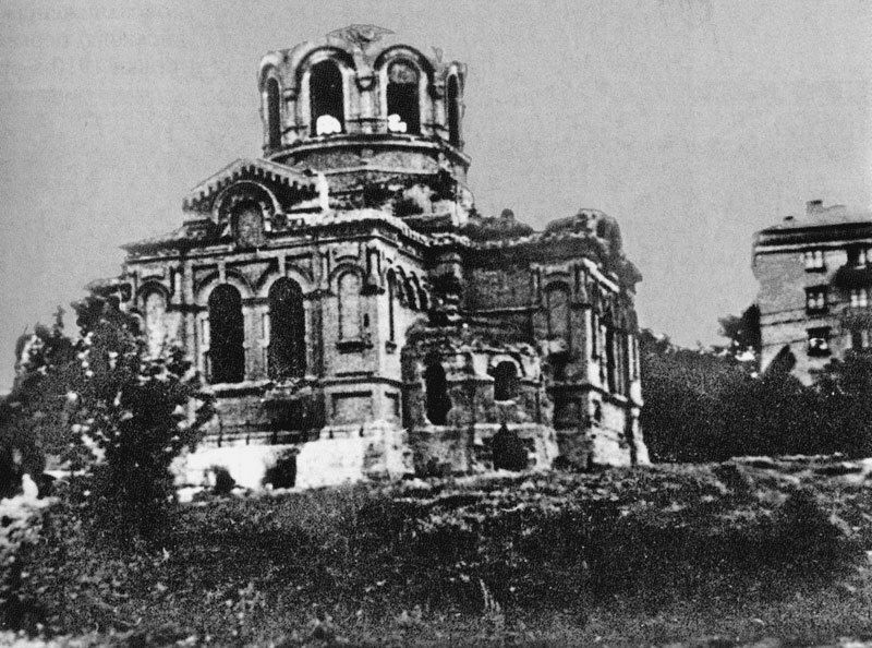 Как выглядела богатейшая церковь Екатеринослава, которую снесли большевики (ФОТО) - рис. 1