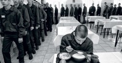 Люди гибнут за металл: в Днепре осудили подростка, который на автовокзале 50 раз ударил приятеля - рис. 3