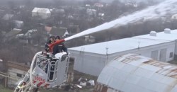 ВІДЕО: Рятувальники Дніпропетровщини отримали нову пожежно-рятувальну техніку - рис. 16