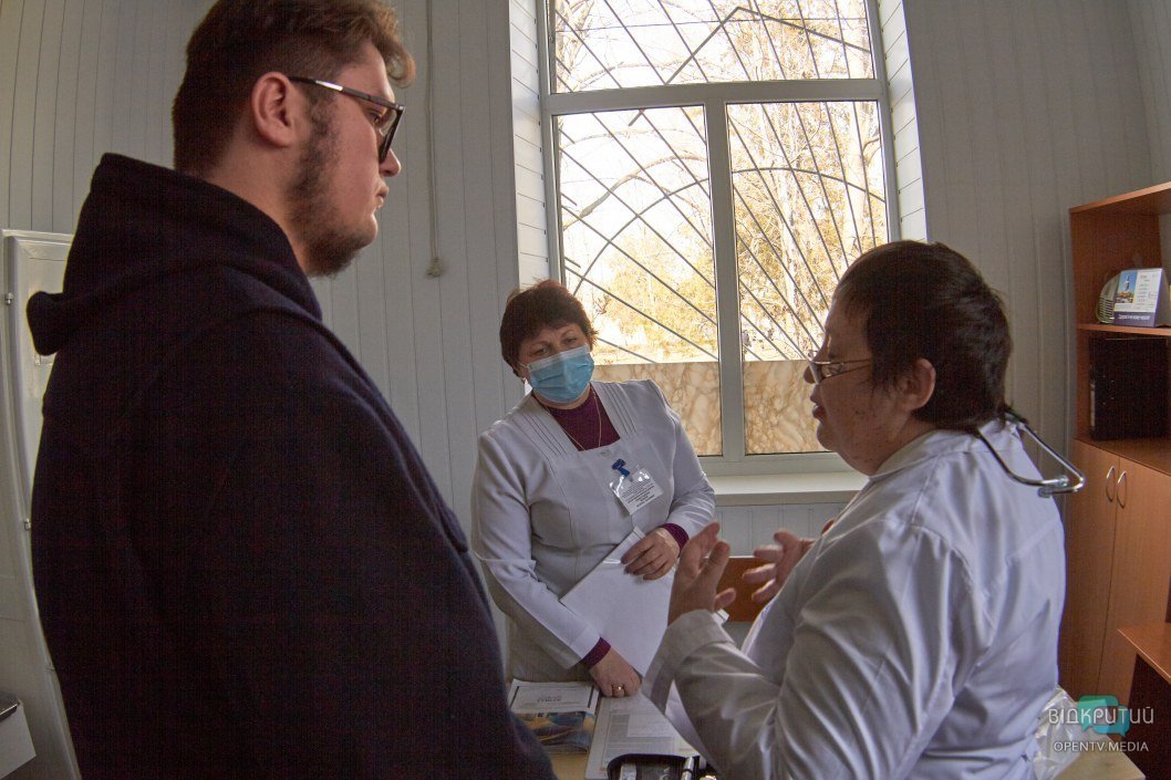 Сбылась мечта врачей: поликлинике Подгородного подарили современный анализатор крови - рис. 9