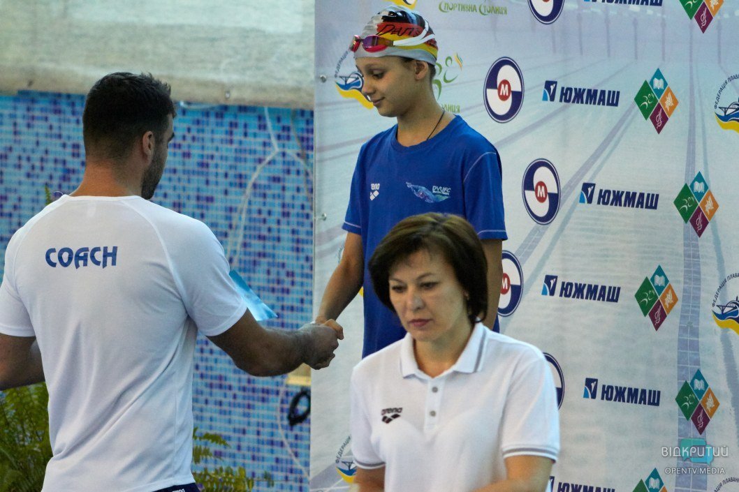 В Днепре завершился открытый чемпионат города по плаванию: более 100 детей получили разряды (ФОТООТЧЕТ) - рис. 16