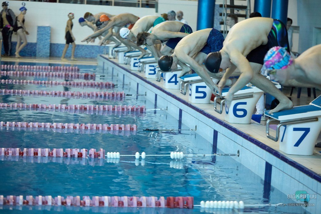 В Днепре завершился открытый чемпионат города по плаванию: более 100 детей получили разряды (ФОТООТЧЕТ) - рис. 40