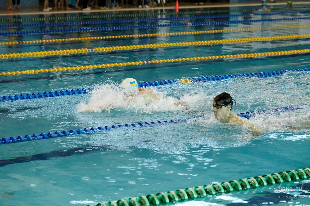 В Днепре завершился открытый чемпионат города по плаванию: более 100 детей получили разряды (ФОТООТЧЕТ) - рис. 73