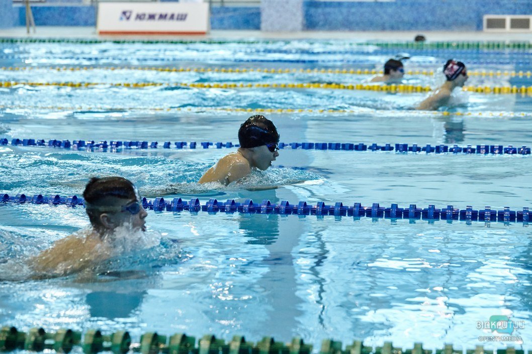 В Днепре завершился открытый чемпионат города по плаванию: более 100 детей получили разряды (ФОТООТЧЕТ) - рис. 93
