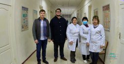 Сбылась мечта врачей: поликлинике Подгородного подарили современный анализатор крови - рис. 2