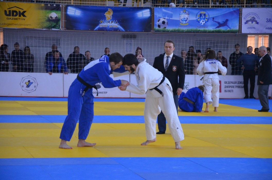 Круче чем в фильмах Джеки Чана: в Днепре стартовал Чемпионат Украины по дзюдо среди юниоров и юниорок (ФОТО) - рис. 28