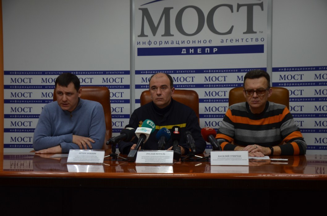 Это еще не конец: когда в Днепре закончится снегопад и почему закрыли Южную объездную - рис. 1