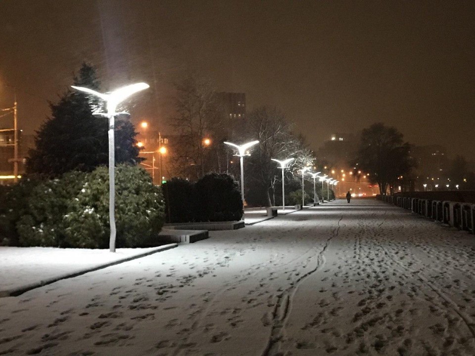 Метель и много-много снега: вечерний Днепр накрыла непогода (ФОТО, ВИДЕО) - рис. 9