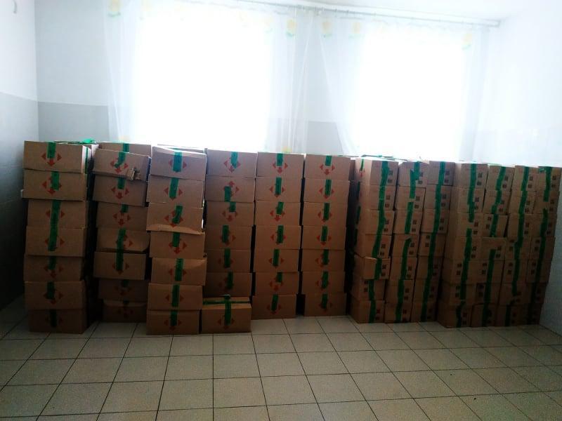 В Днепре первые 400 "подвешенных" продуктовых наборов поехали к пенсионерам (ФОТО) - рис. 3