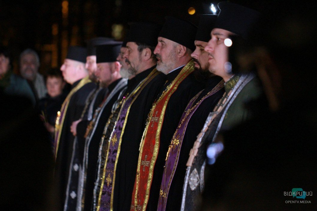 "Война не закончилась": в Днепре более 100 человек почтили память погибших бойцов АТО/ООС