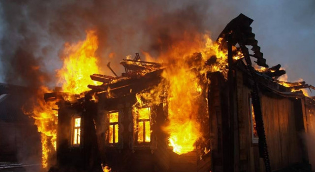Сгорела заживо: смертельный пожар на Днепропетровщине унес жизнь пожилой женщины (ФОТО) - рис. 2