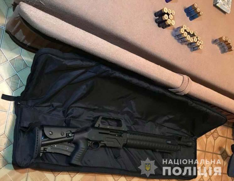 Вооружены "до зубов": на Днепропетровщине задержали банду хулиганов с ружьями (ФОТО) - рис. 1