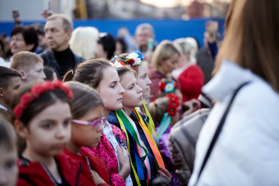 В Днепре на площади Героев Майдана отметили День Гимна Украины (ФОТО) - рис. 31