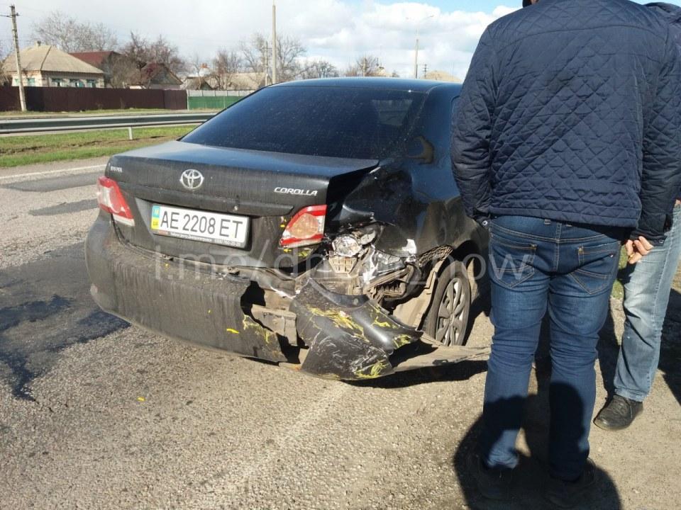 Авария в Подгородном: столкнулись сразу три машины - рис. 4