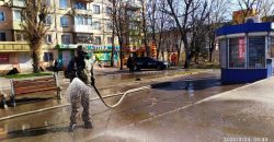 Как на Днепропетровщине обрабатывают улицы и остановки из-за коронавируса (ФОТО, ВИДЕО) - рис. 3