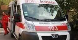 В Каменском пьяный мужчина напал на бригаду скорой помощи - рис. 1